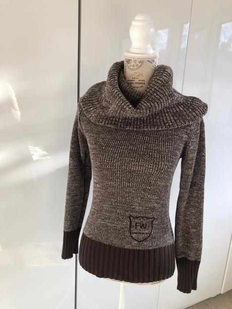 4 wards 32/34 svetr s velkým rolakem, 34