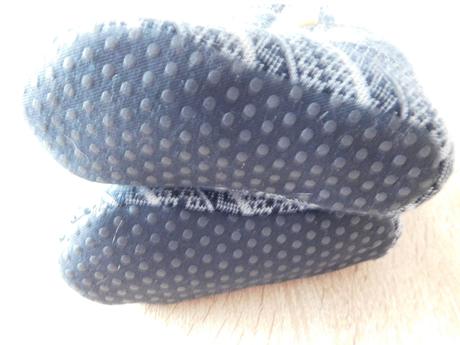 Dětské zateplené capáčky-botičky, tu