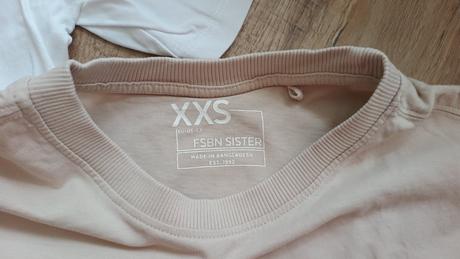 Trička crop top vel. xxs, fishbone,152