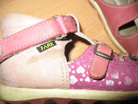 Sandálky fare, fare,25