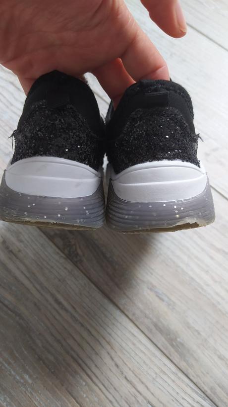 Dívčí tenisky 28, reserved,28