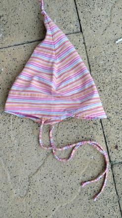 Bavlněná tenká čepička /čepice s kšiltem a vázáním, 50