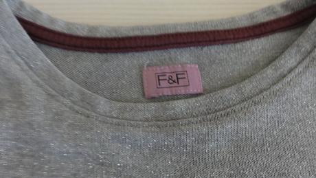 Halenka - svetřík, f&f,140