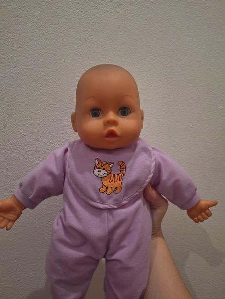 Dětský kočárek s panenkou, 