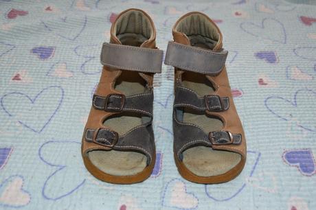 Kotníkové zdravotní sandálky essi, essi,29