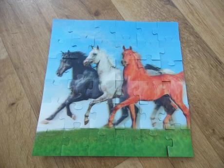 3d puzzle koně, 