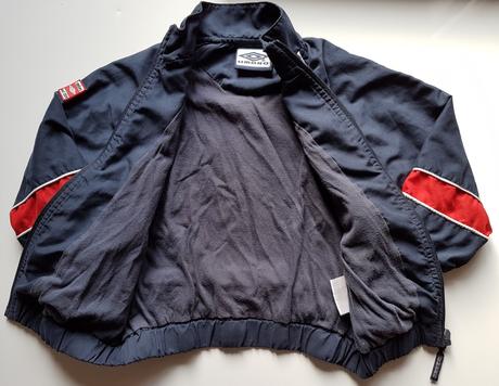 G325 chlapecká šusťáková bunda umbro vel. 110, umbro,110