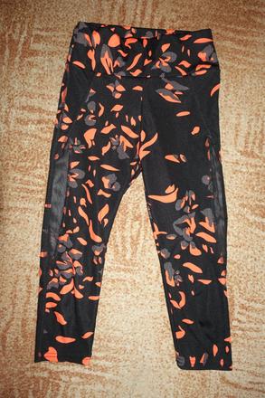 Sportovní tříčtvrteční legíny vel. 140-146, 140