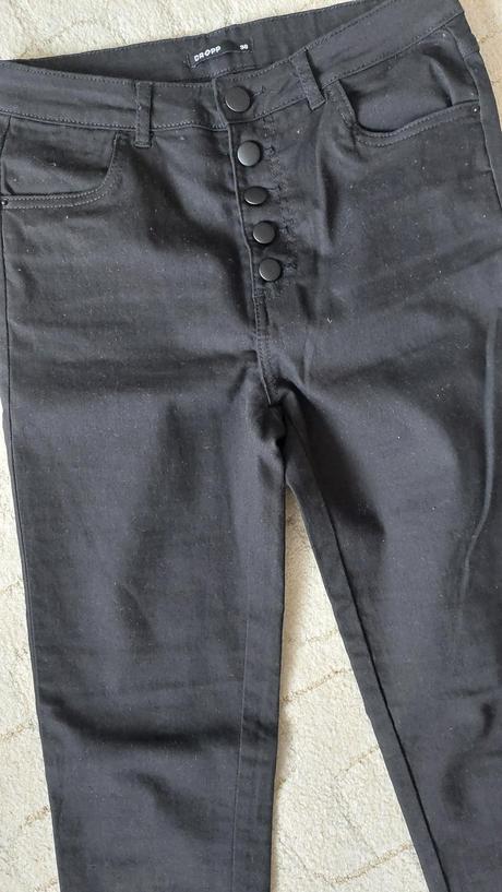 Černé kalhoty cropp, s