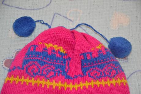 Zimní čepice s mašinkami, 122