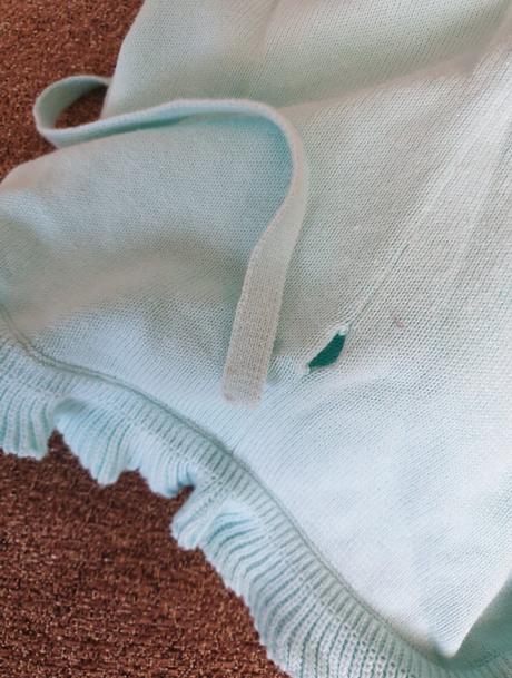 Dívčí zavazovací svetřík v. 128-134, 128