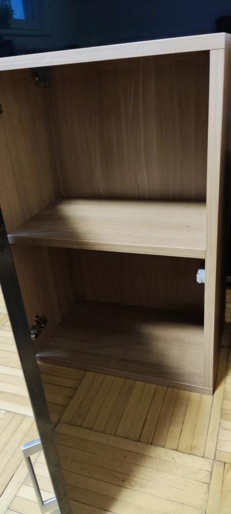 Prodám 2 skříňky rioart morgana / černý lesk,