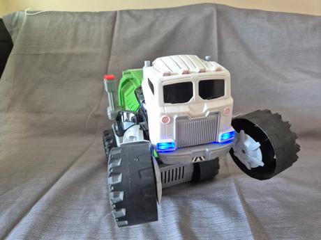 Mluvící auto polelář stinky-matchbox (vč. baterií),