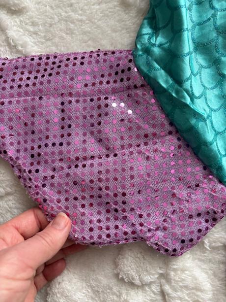 An26/ kostým mořská panna- v.5/6 let zn. disney, 