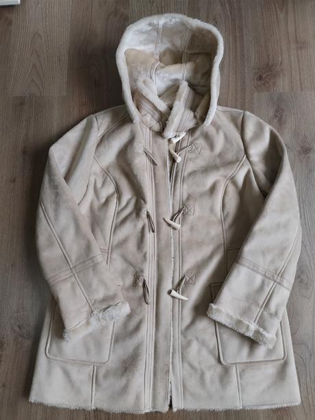 Dámský kabátek s kožíškem vel 46, c&a,xxl