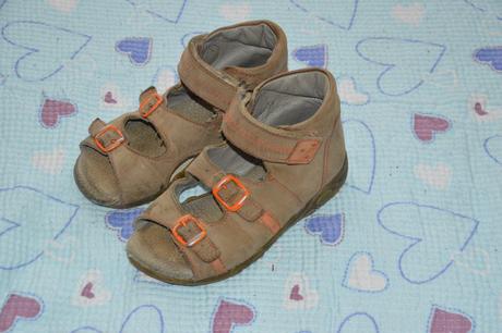 31 zdravotní kožené sandálky sandály, essi,31