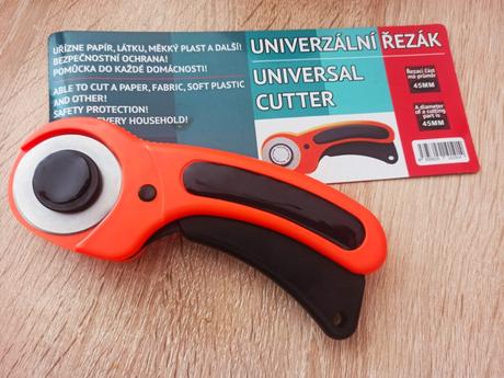 Univerzální řezák-řezací kolečko, 