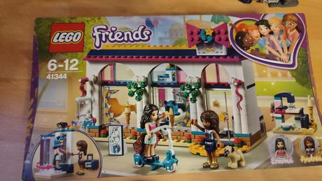 Lego friends andrea a její obchod s módními doplňk,