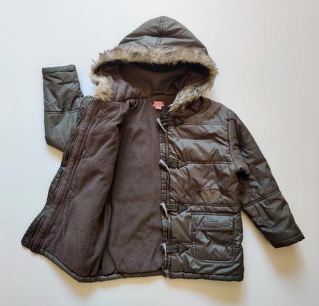 Zimní bunda s kožešinovou kapucí vel. 116, 116