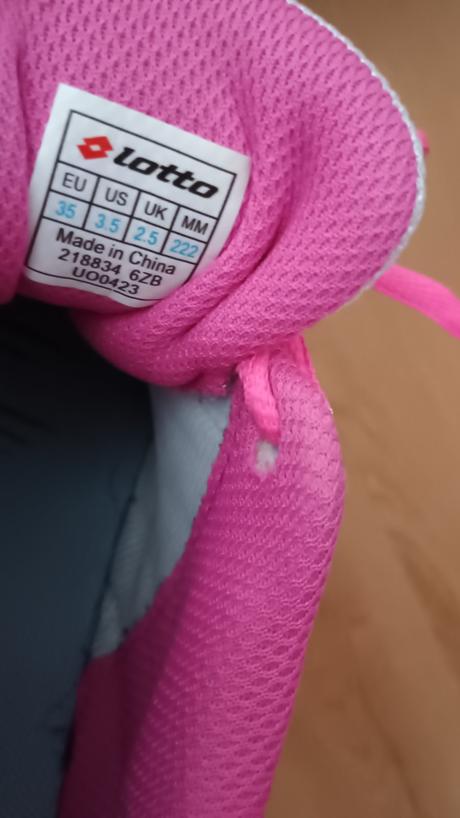 Tenisky lotto s technologií puntoflex vel.35, lotto,35