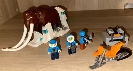 Lego city mobilní polární stanice 60195,