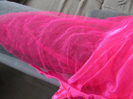 Šaty a sukně pro princeznu na maškarní vel.128/140,