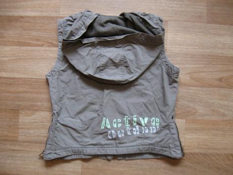 Vesta jaro/podzim, 134