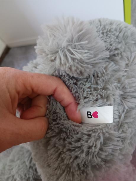 Plyšové hračky/plyšáci - včelka, medvídek, slon,