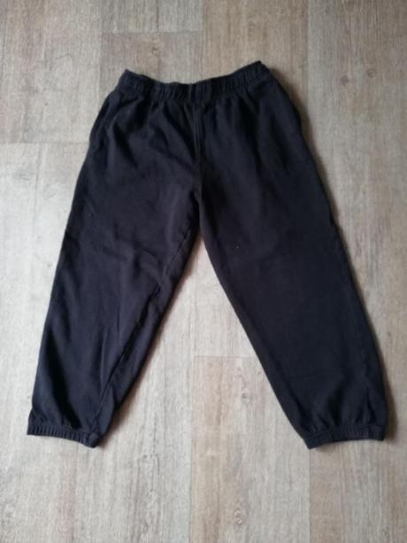 Tepláky 3/4 chlapecké v.140, 140