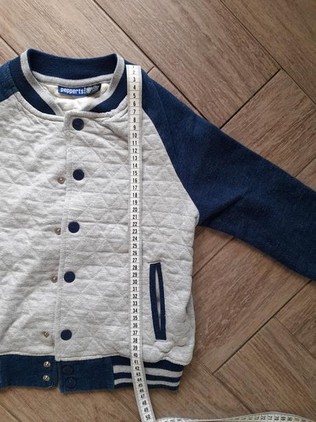 Mikina bez kapuce zn. pepperts, vel. 122/128, pepperts,128