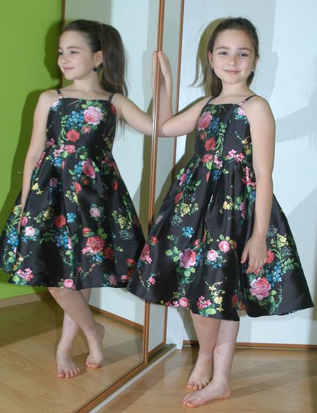 Slavnostní sváteční společenské dívčí šaty, monsoon,146