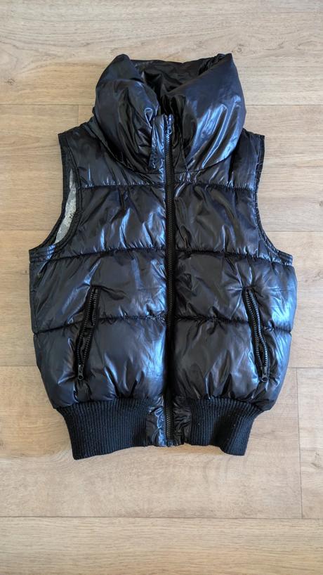 T457 zateplená vesta things welow vel. l, 40, l