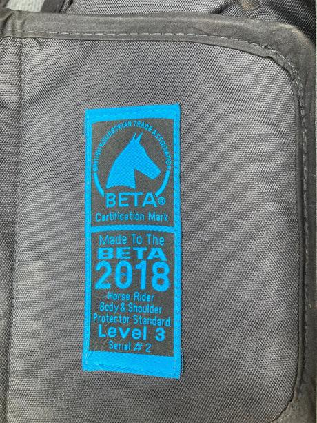 Dětská ochranná jezdecká vesta,