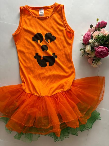 An8/ kostým šaty dýně - v.10/12 let,