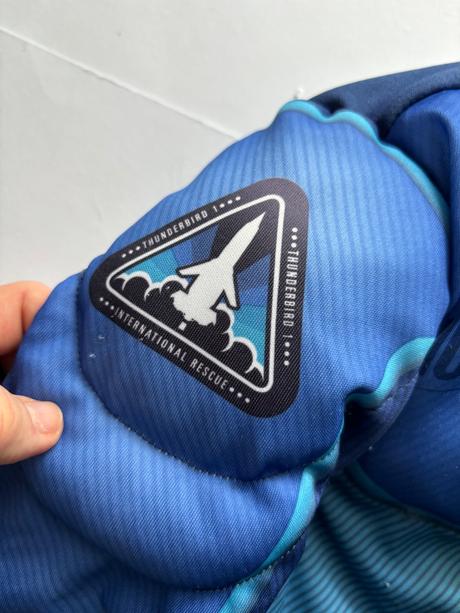 An14/ kostym thunderbirds - v.7/8 let, 