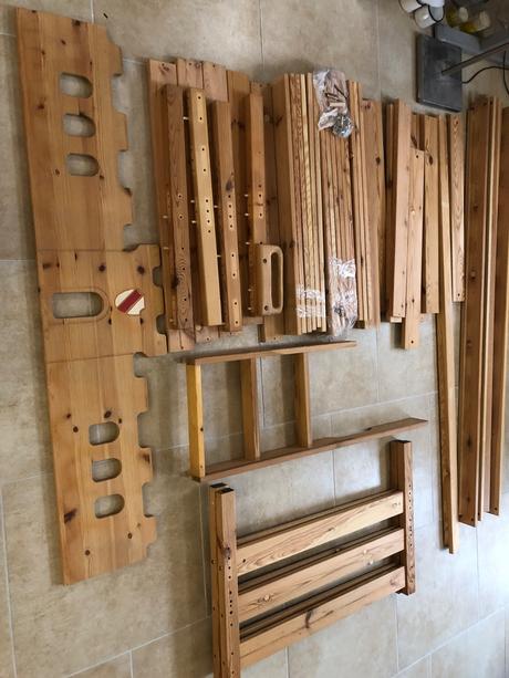 Patrová postel 90 x 200 cm masiv drevo, šířka (cm): 90,délka (cm): 200