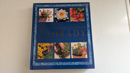 Kniha praktická encyklopedie zahrady, 