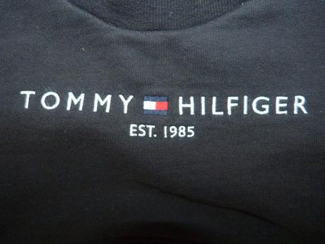 Tommy hilfiger černá mikina vel.128, tommy hilfiger,128
