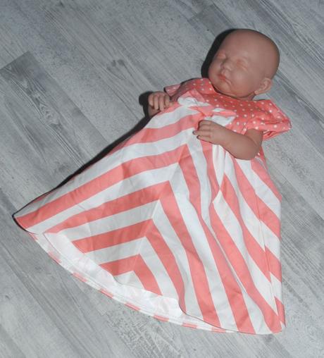 Slavnostní růžovo-bílé šaty i na parádu do kočárku, george,74