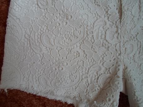 Bílé kraťasy kraťásky šortky s krajkou, esmara,40