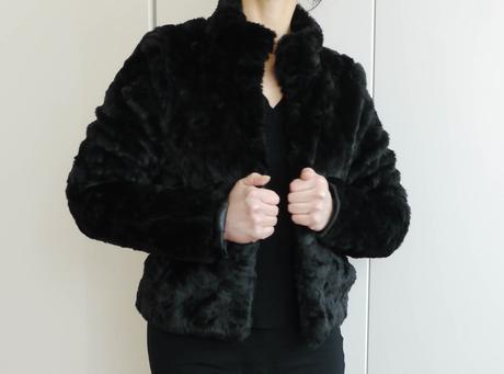 Kratky kabatek kozisek cerny vel. 34-36 h&m, h&m,36