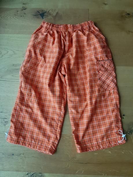 Třičtvrtečné kraťasy l, l