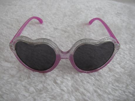 Dívčí sluneční brýle, 