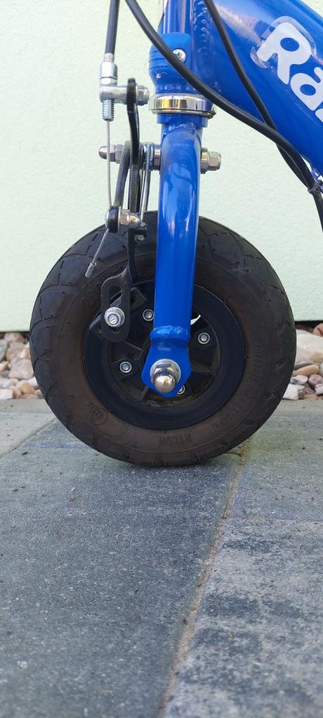 Elektrická koloběžka razor e100s, razor