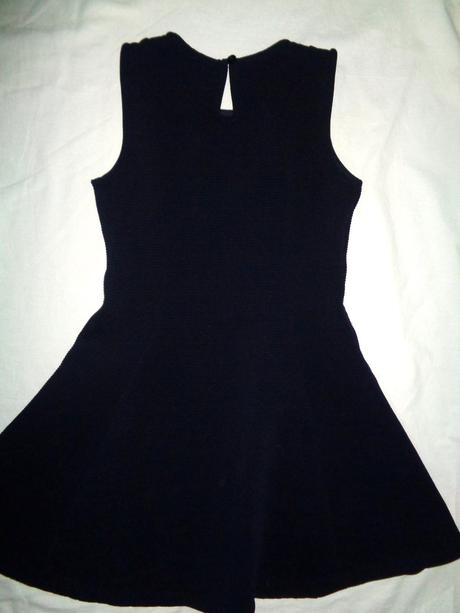 Krásné tmavomodré pružné šaty, young dimension,152