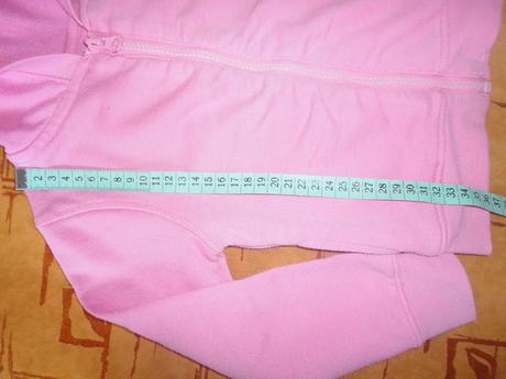 Mikina s kapucí, 92