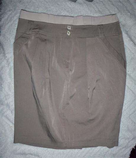 Sportovně-elegantní sukně - vel.m, m