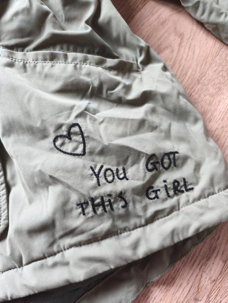 Khaki bunda parka s růžemi 170, s/m, h&m,170