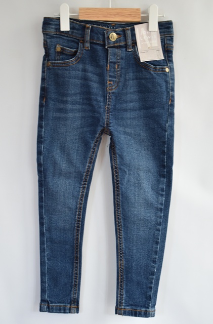 Džíny vel. 5 let, john lewis,110