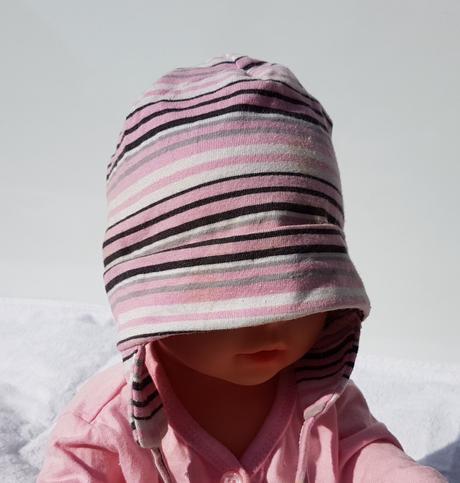 A70 dívčí čepička proužky vel. 56-62, ergee,56